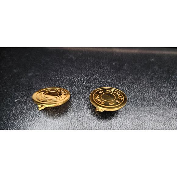 Hermès Clou de Selle Gold Clip-On Earring - Picture 5 of 5